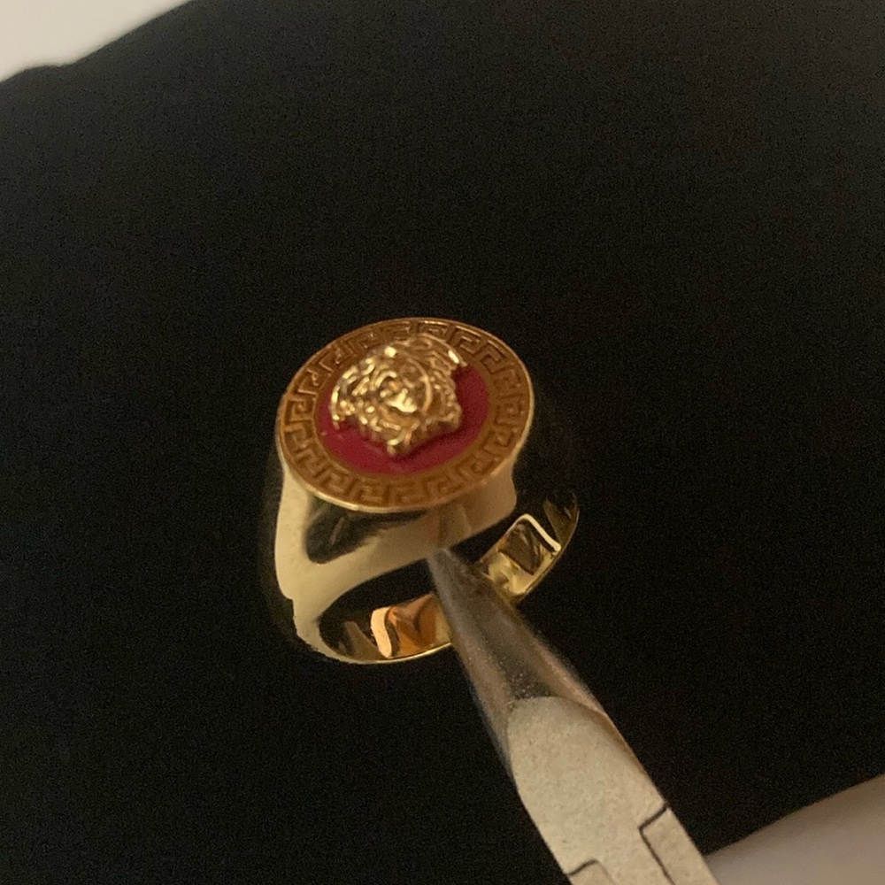 Versace Medusa Biggie gold ring